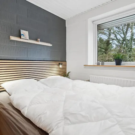 Stunning In With Kitchen * Blåvand